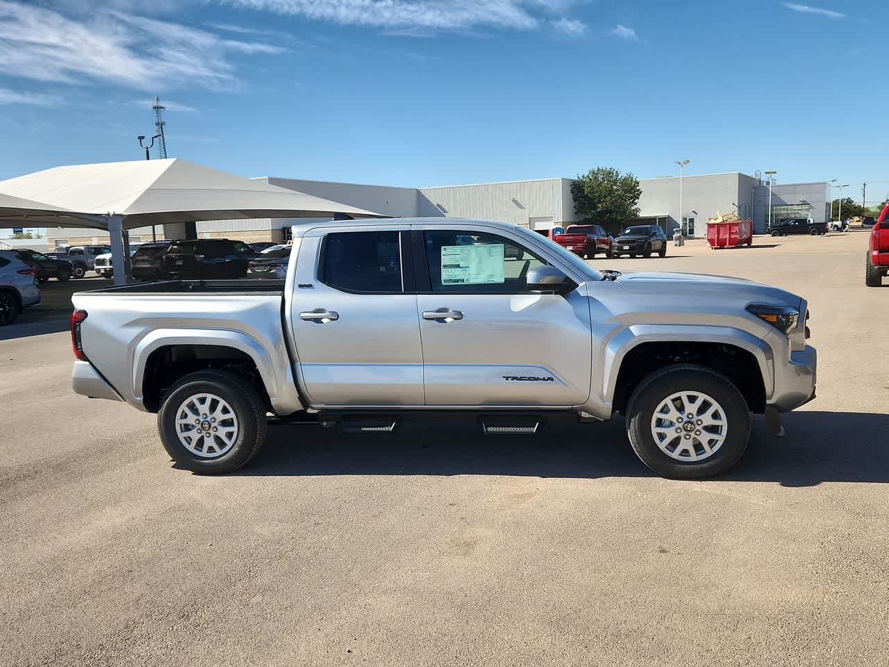 Thumbnail: 2025 Toyota Tacoma - 9