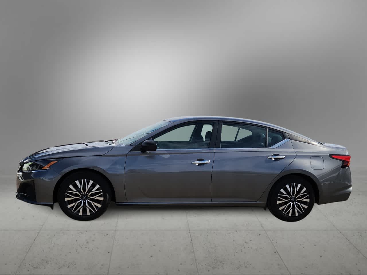 Thumbnail: 2024 Nissan Altima - 5