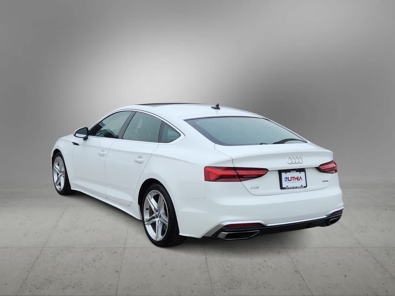 Thumbnail: 2021 Audi A5 - 6