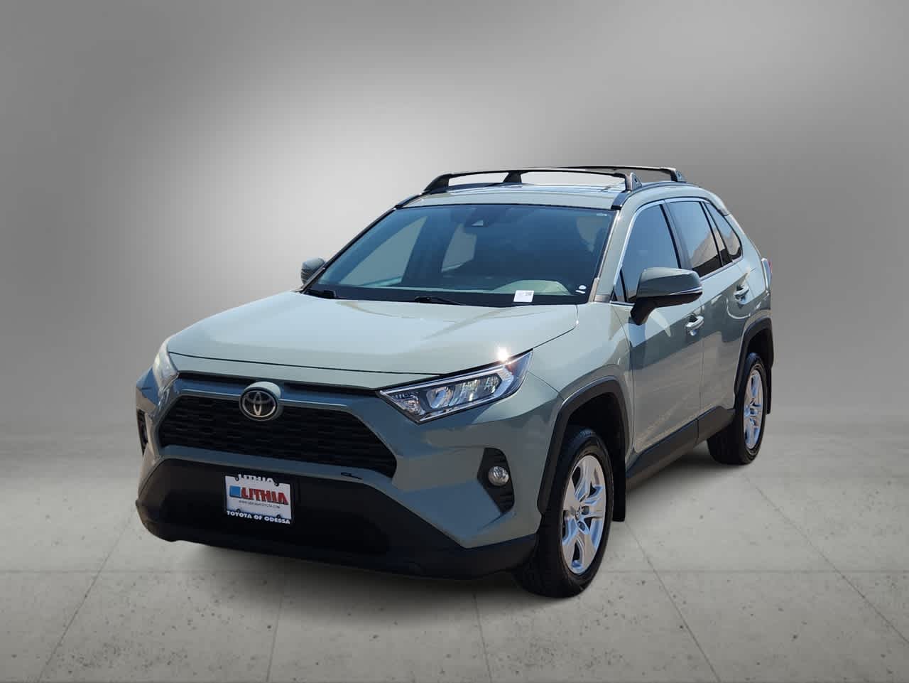 Thumbnail: 2020 Toyota RAV4 - 4