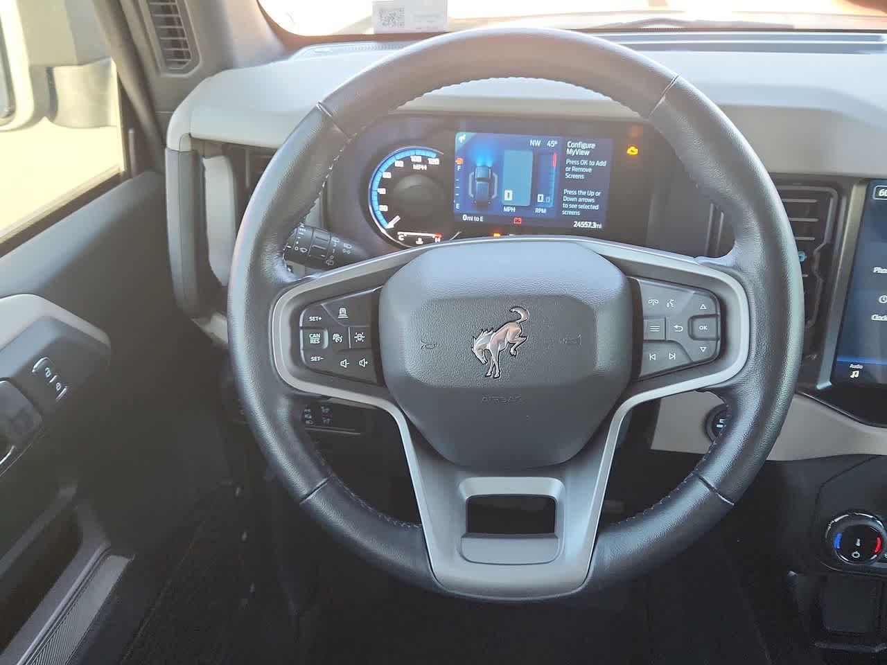 Thumbnail: 2022 Ford Bronco - 19