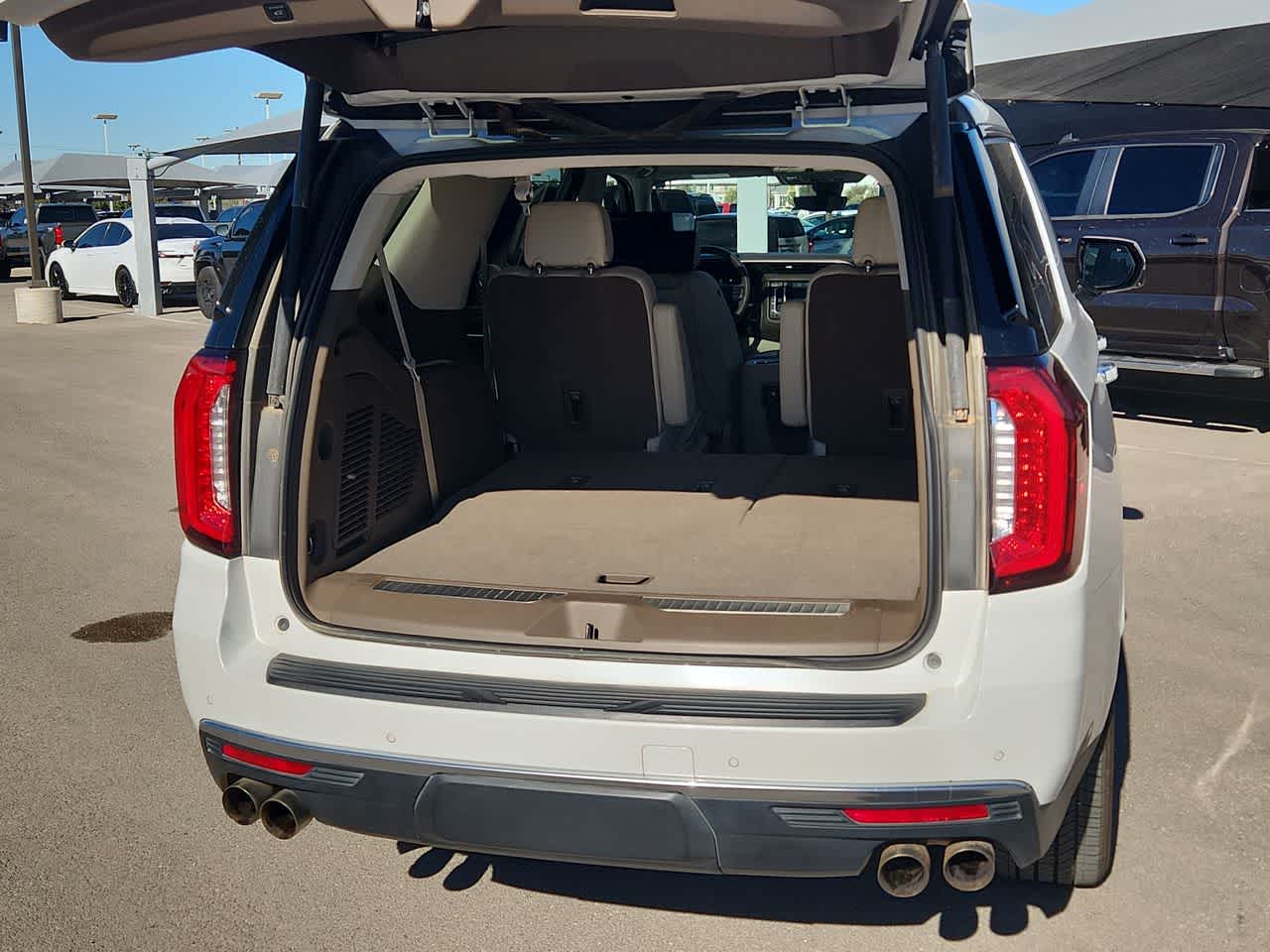 Thumbnail: 2022 GMC Yukon - 23