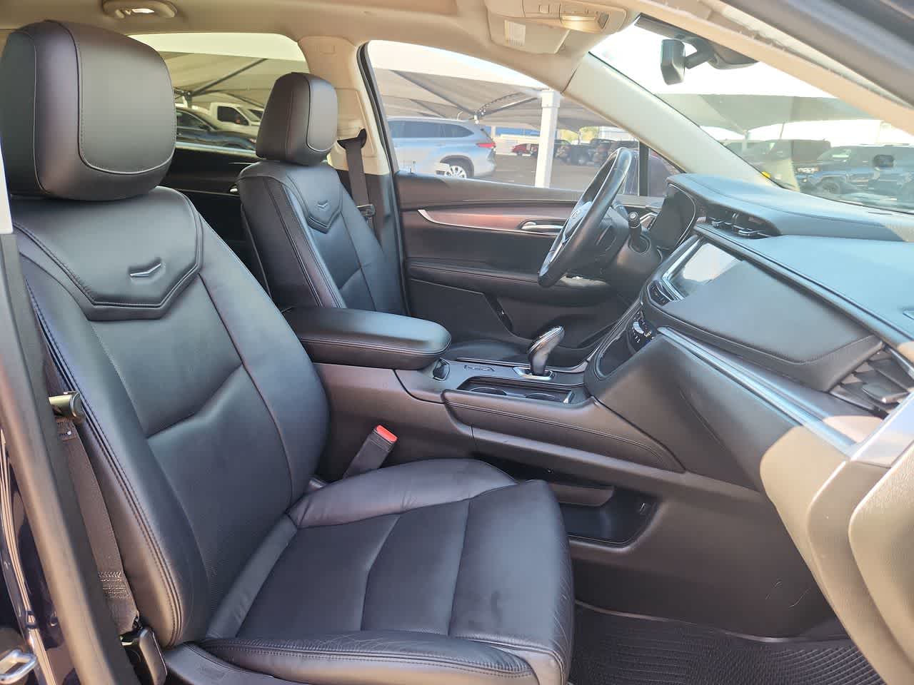 Thumbnail: 2017 Cadillac XT5 - 18