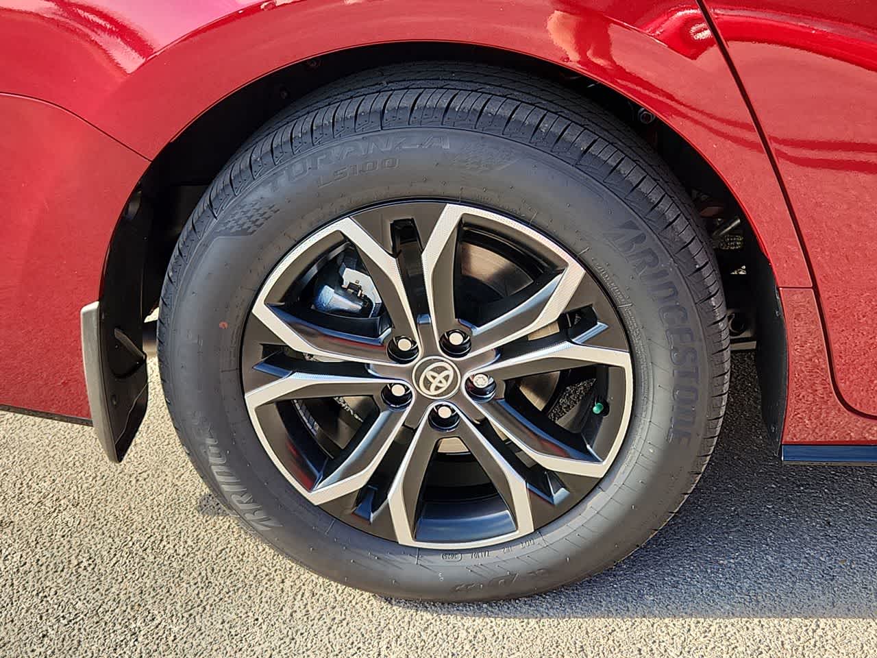 Thumbnail: 2025 Toyota Sienna - 12