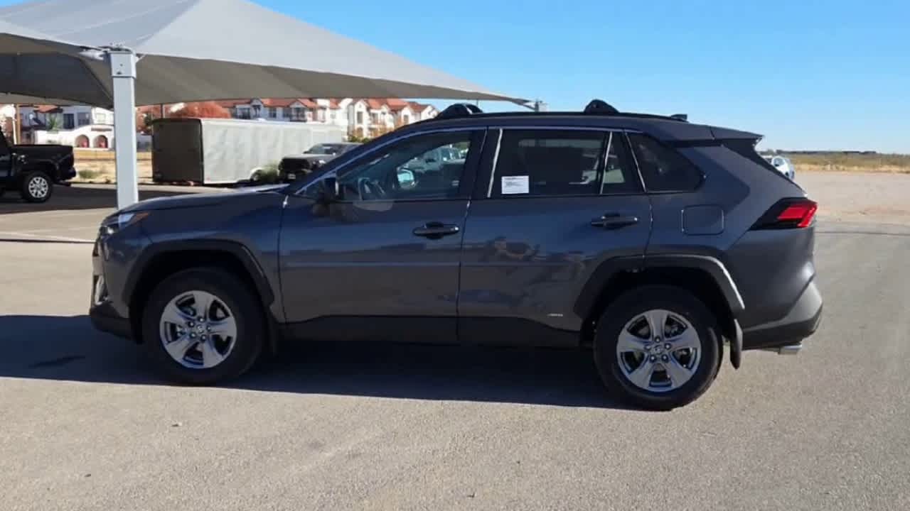 Thumbnail: 2025 Toyota RAV4 - 6