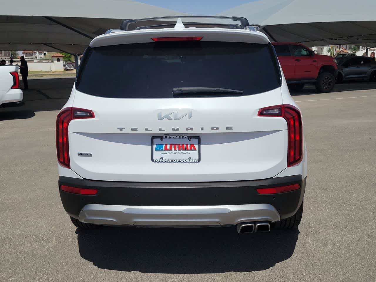 2022 Kia Telluride S 13