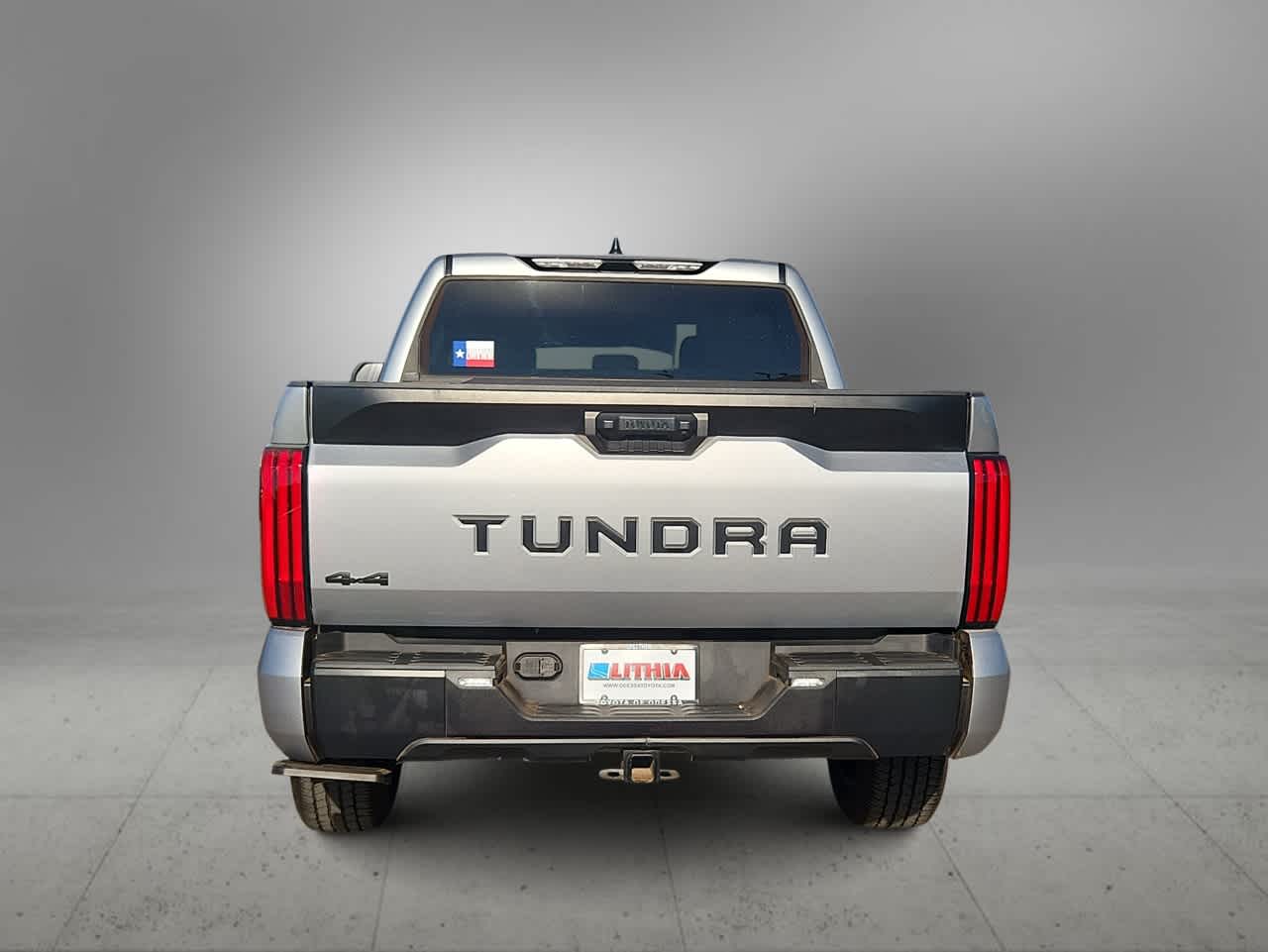 Thumbnail: 2024 Toyota Tundra - 7