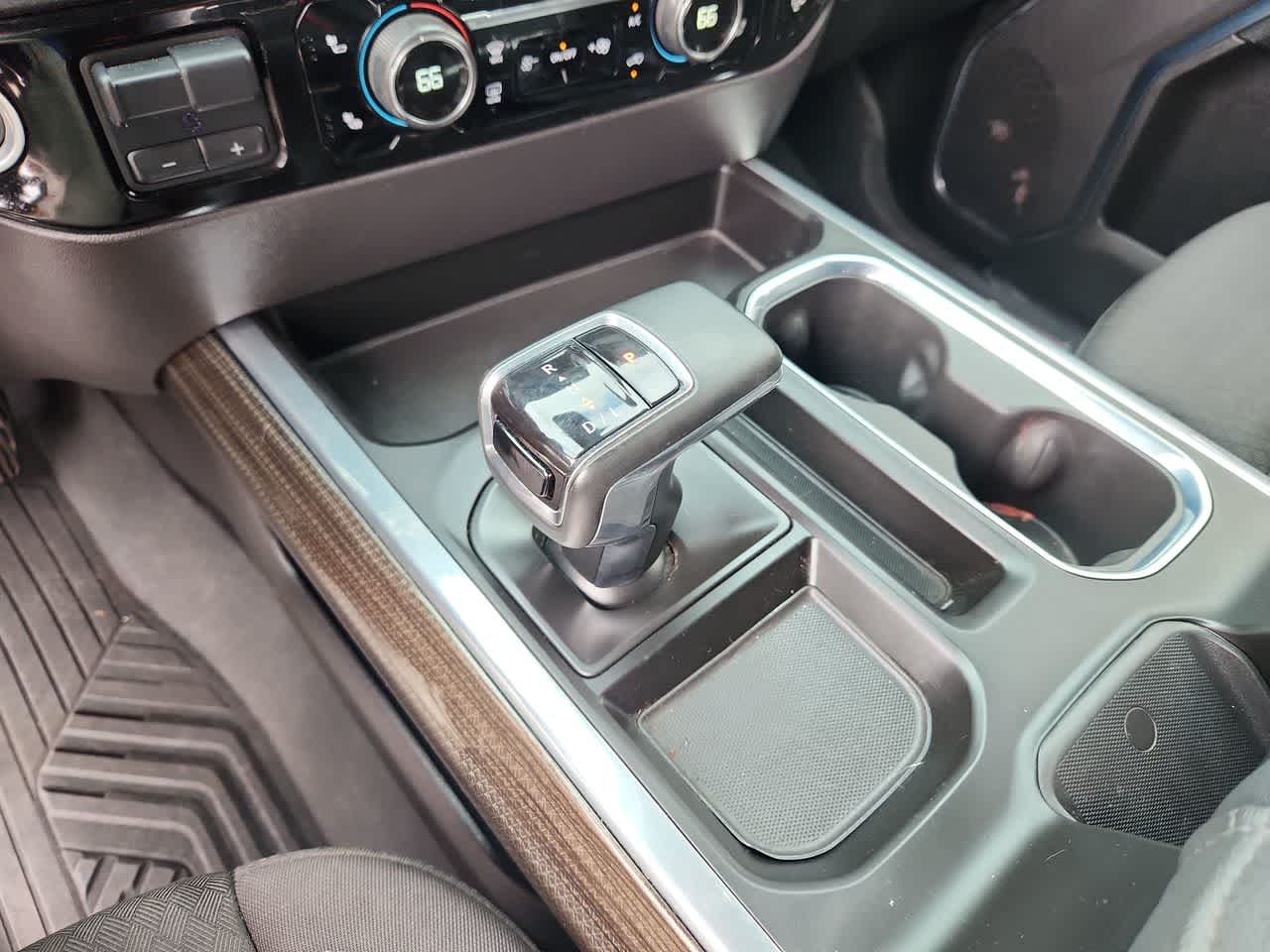 Thumbnail: 2023 Chevrolet Silverado 1500 - 21