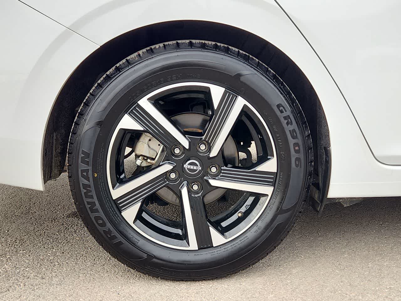 Thumbnail: 2024 Nissan Sentra - 12