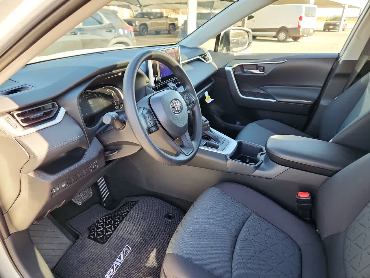 Thumbnail: 2025 Toyota RAV4 - 10