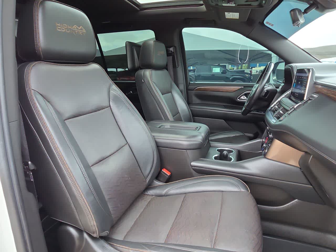 Thumbnail: 2021 Chevrolet Tahoe - 18