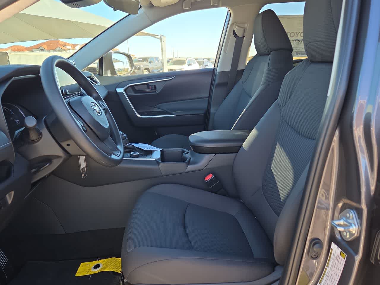 Thumbnail: 2025 Toyota RAV4 - 19