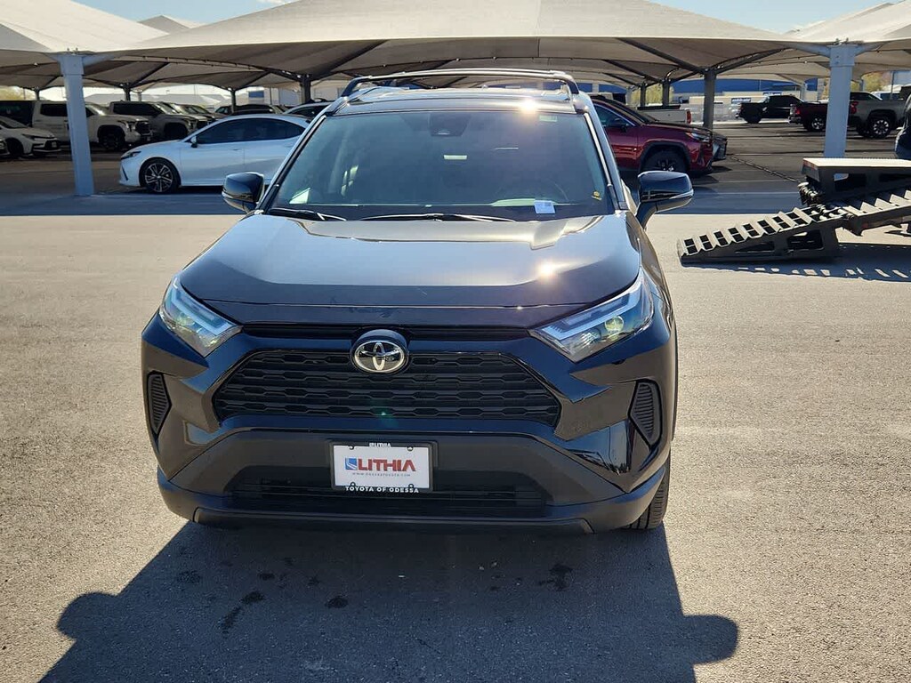New 2025 Toyota RAV4 XLE SUV