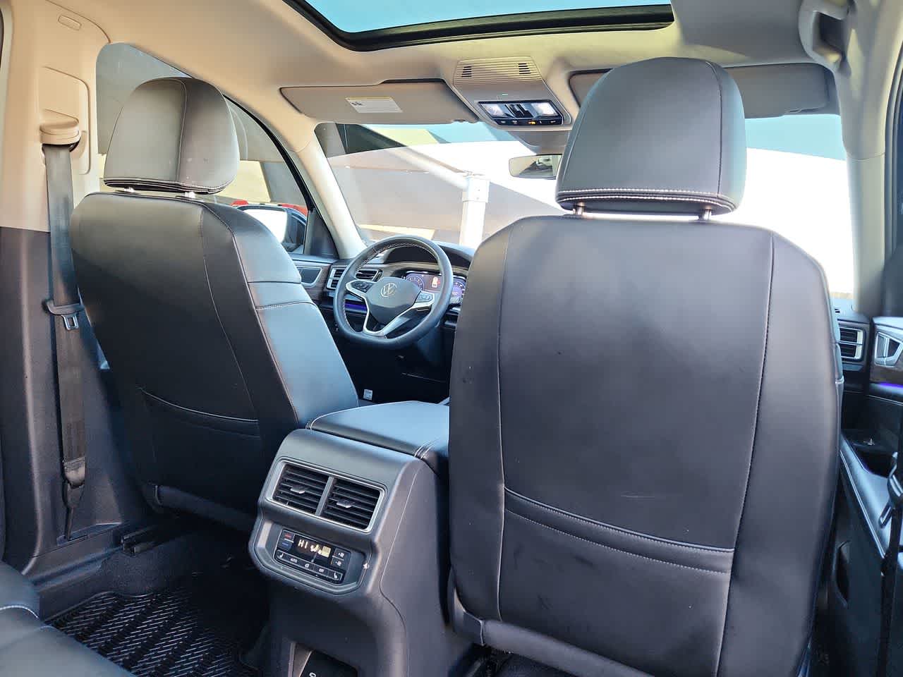 Thumbnail: 2024 Volkswagen Atlas - 16