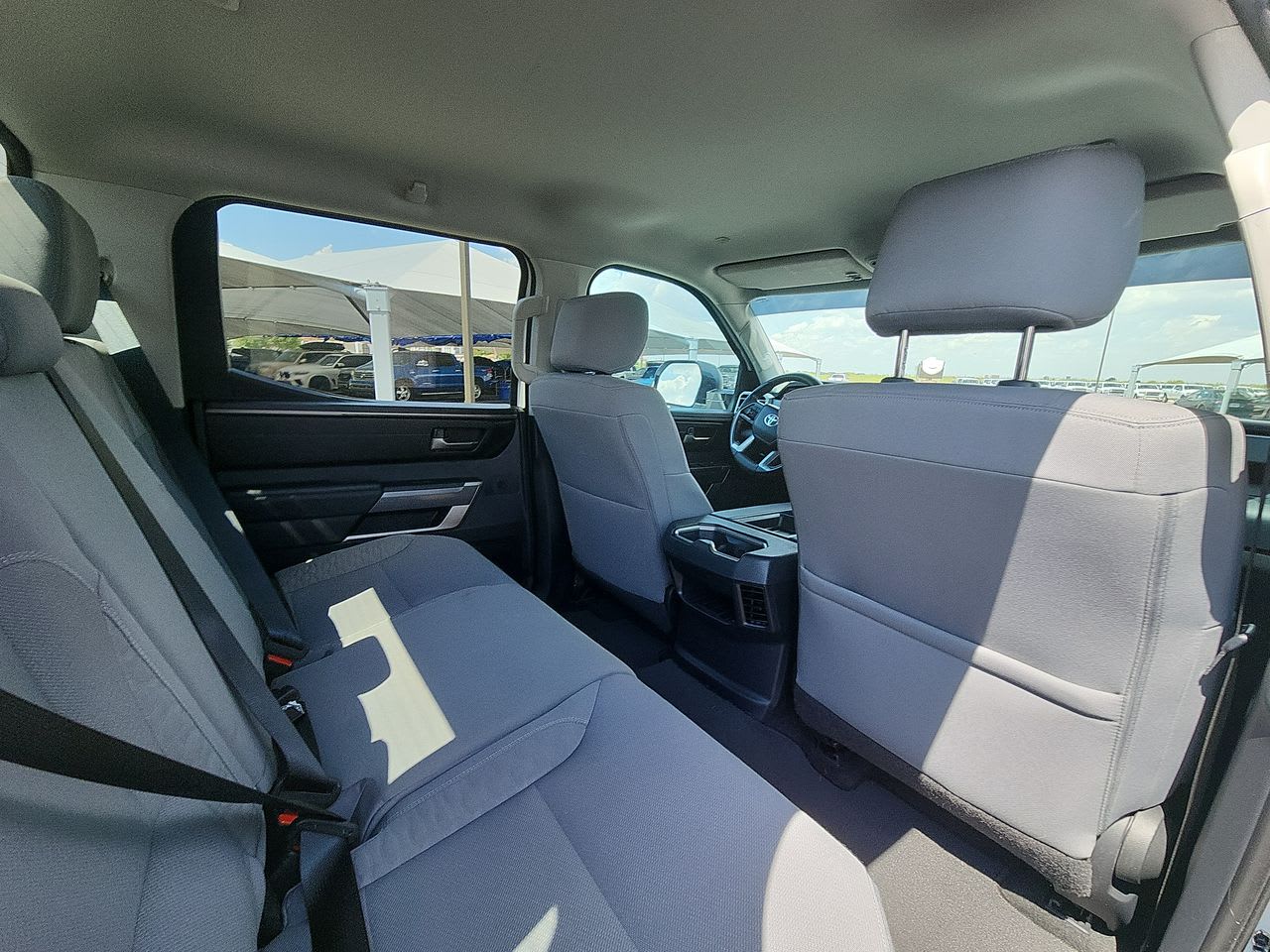 Thumbnail: 2022 Toyota Tundra - 13