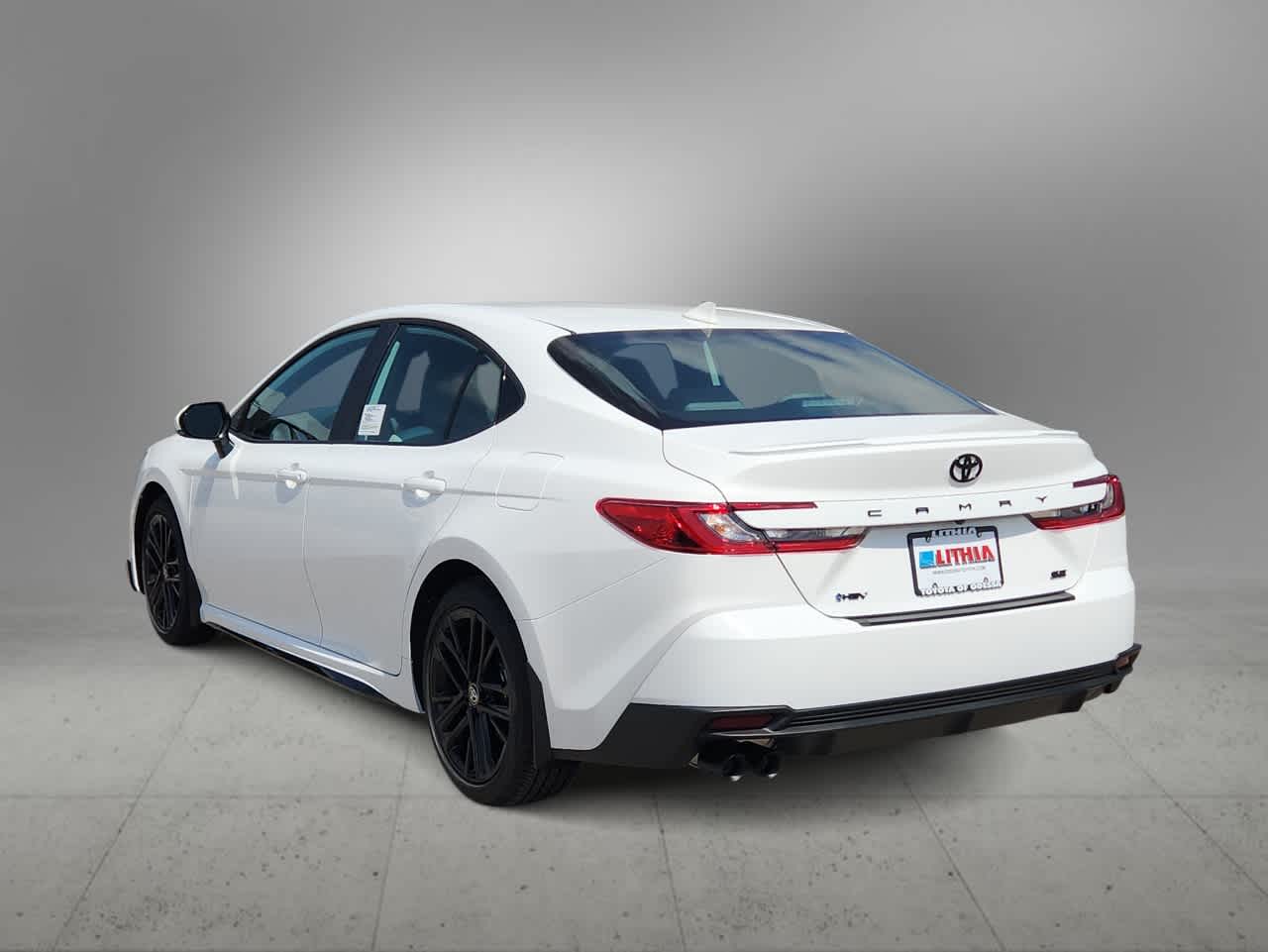 Thumbnail: 2025 Toyota Camry - 6