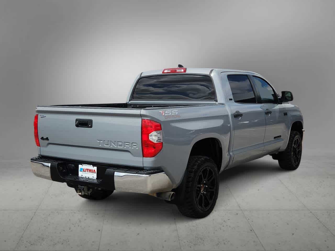 Thumbnail: 2020 Toyota Tundra - 8