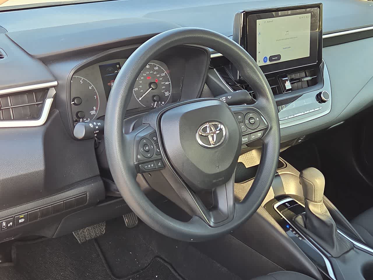 Thumbnail: 2025 Toyota Corolla - 10
