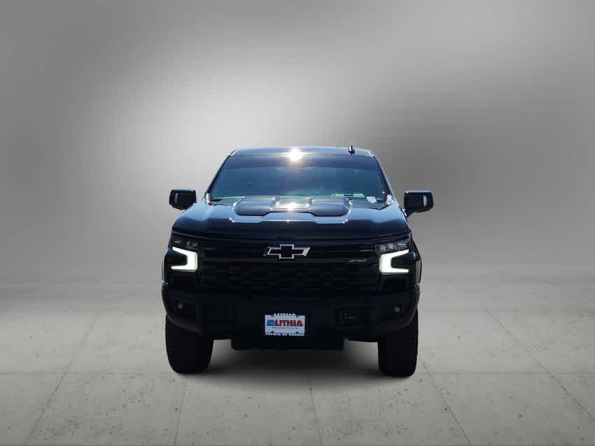 2023 Chevrolet Silverado 1500 ZR2 3