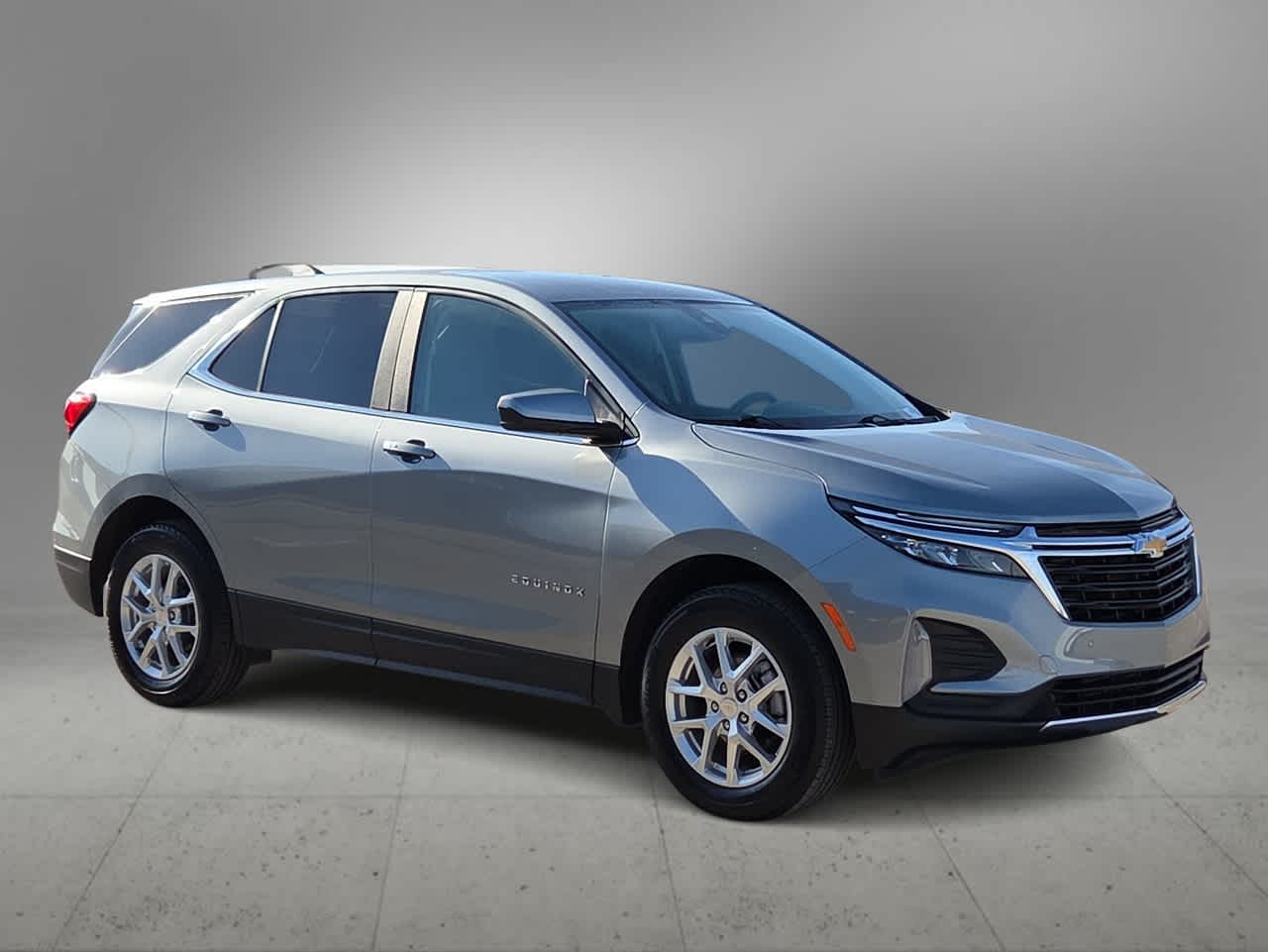 Thumbnail: 2024 Chevrolet Equinox - 2