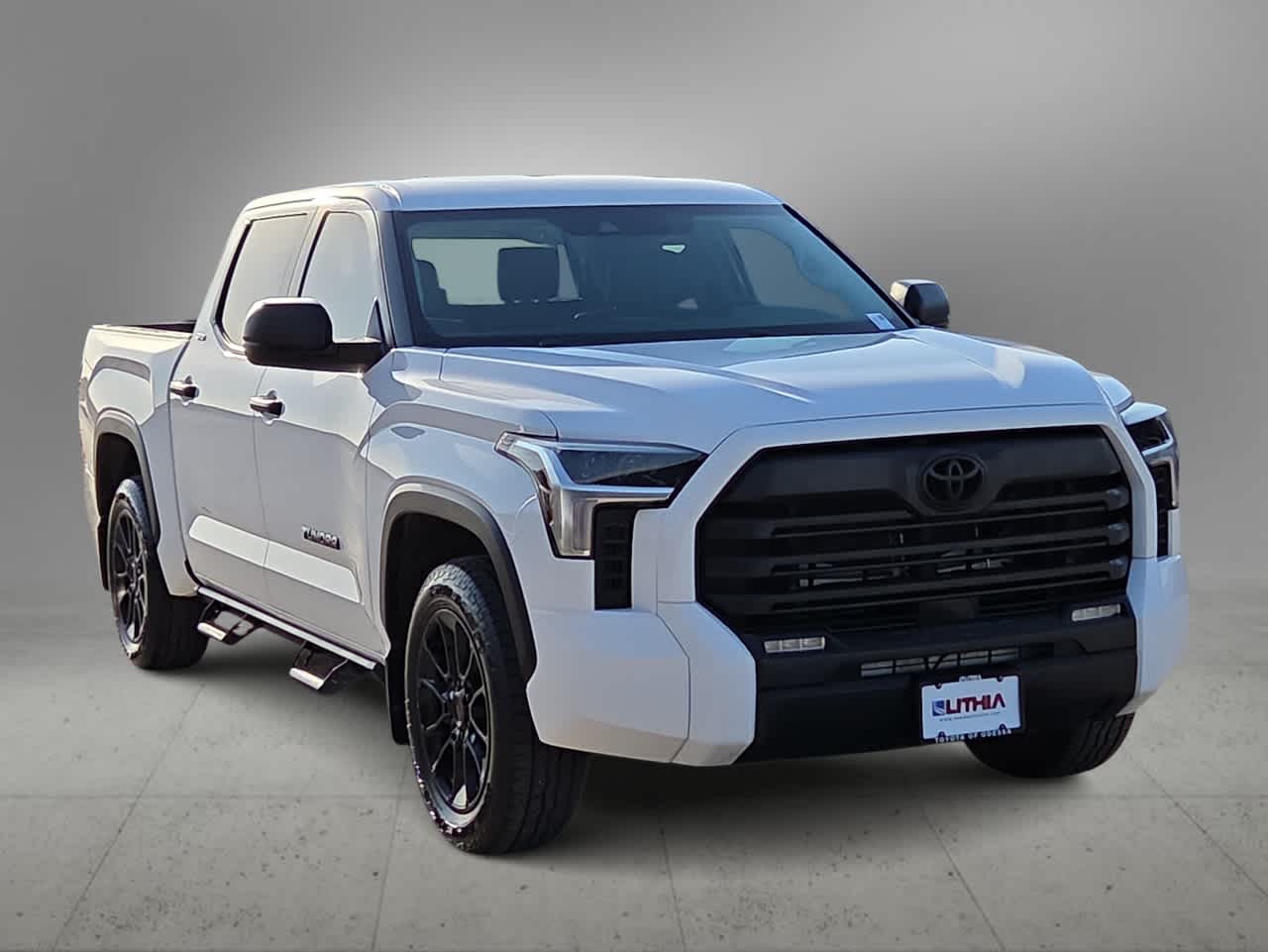 Thumbnail: 2024 Toyota Tundra - 3