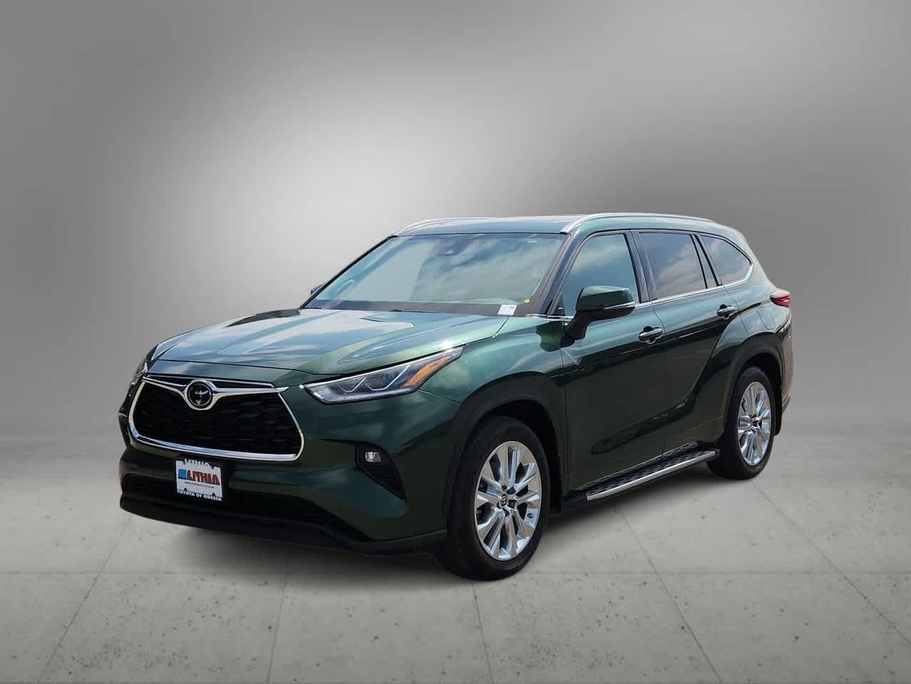 2023 Toyota Highlander Limited Hero Image