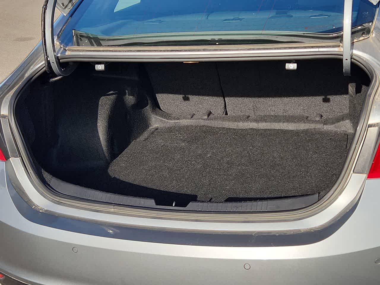 Thumbnail: 2024 Chevrolet Malibu - 23