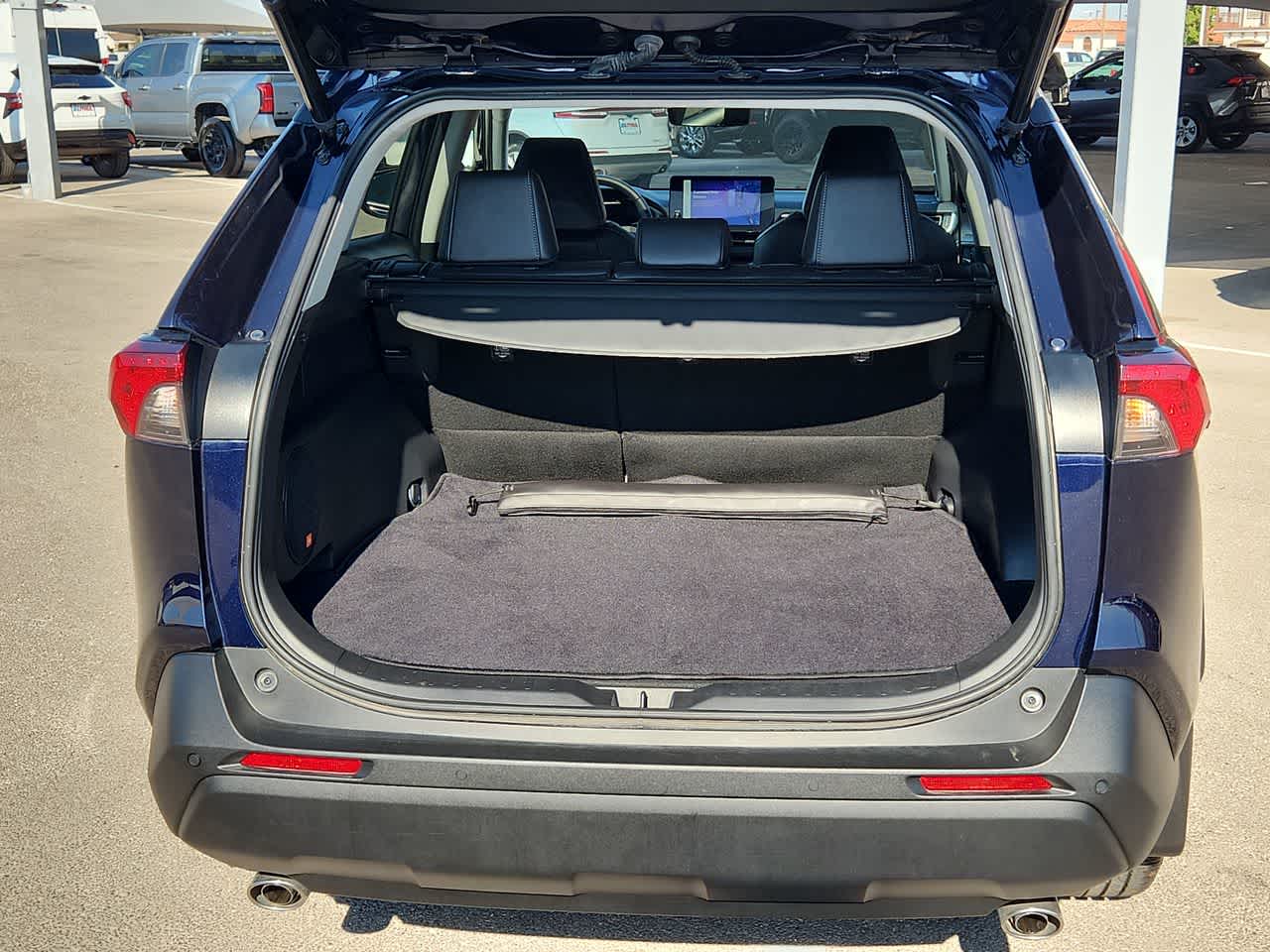 Thumbnail: 2023 Toyota RAV4 - 23