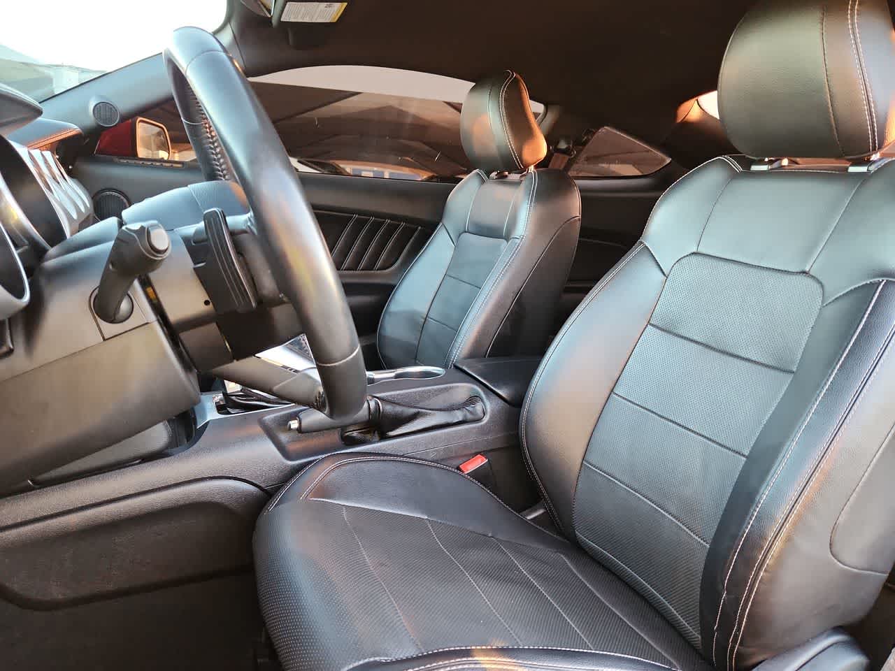 Thumbnail: 2022 Ford Mustang - 15