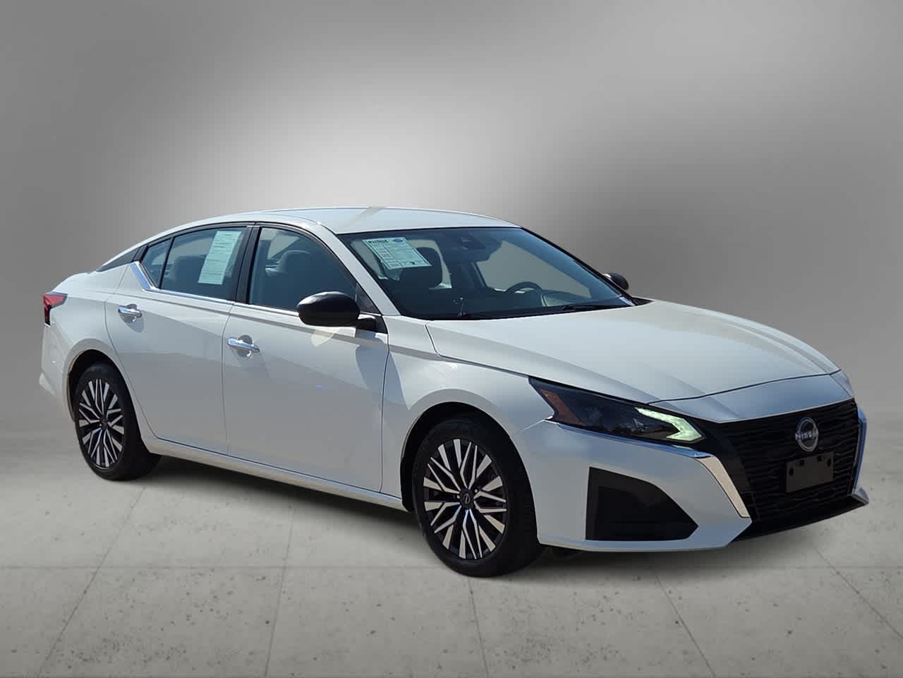 Thumbnail: 2025 Nissan Altima - 2