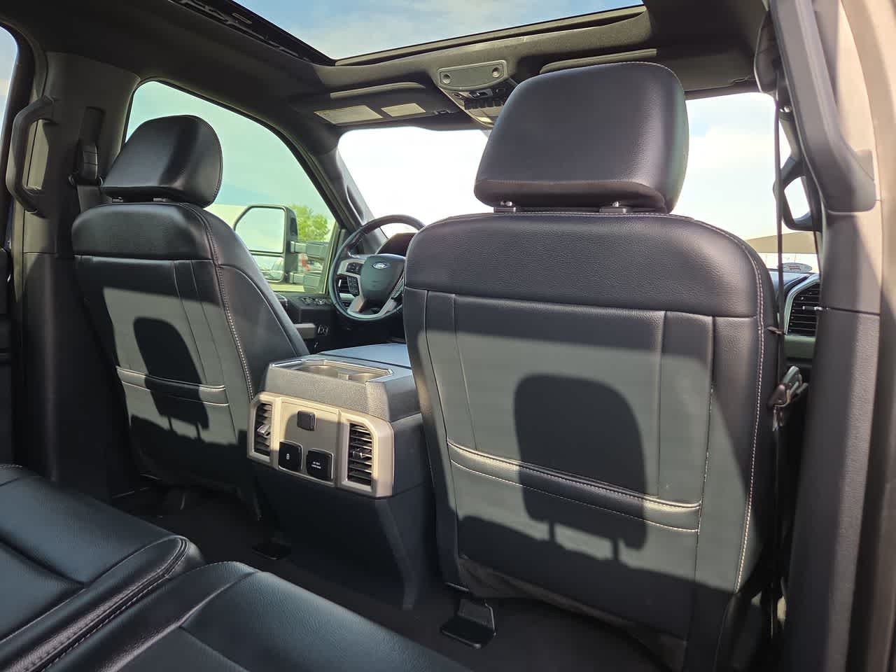 Thumbnail: 2022 Ford Econoline - 16