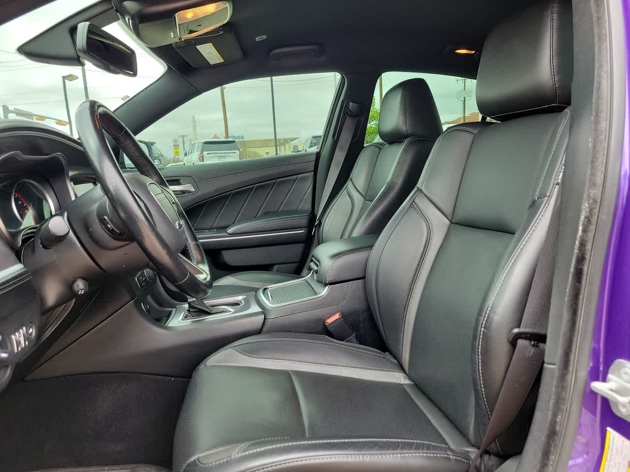 2019 Dodge Charger SXT 21