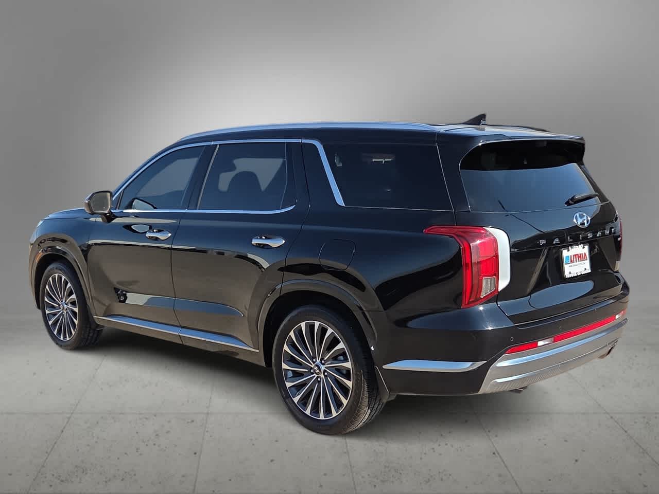 Thumbnail: 2023 Hyundai Palisade - 6