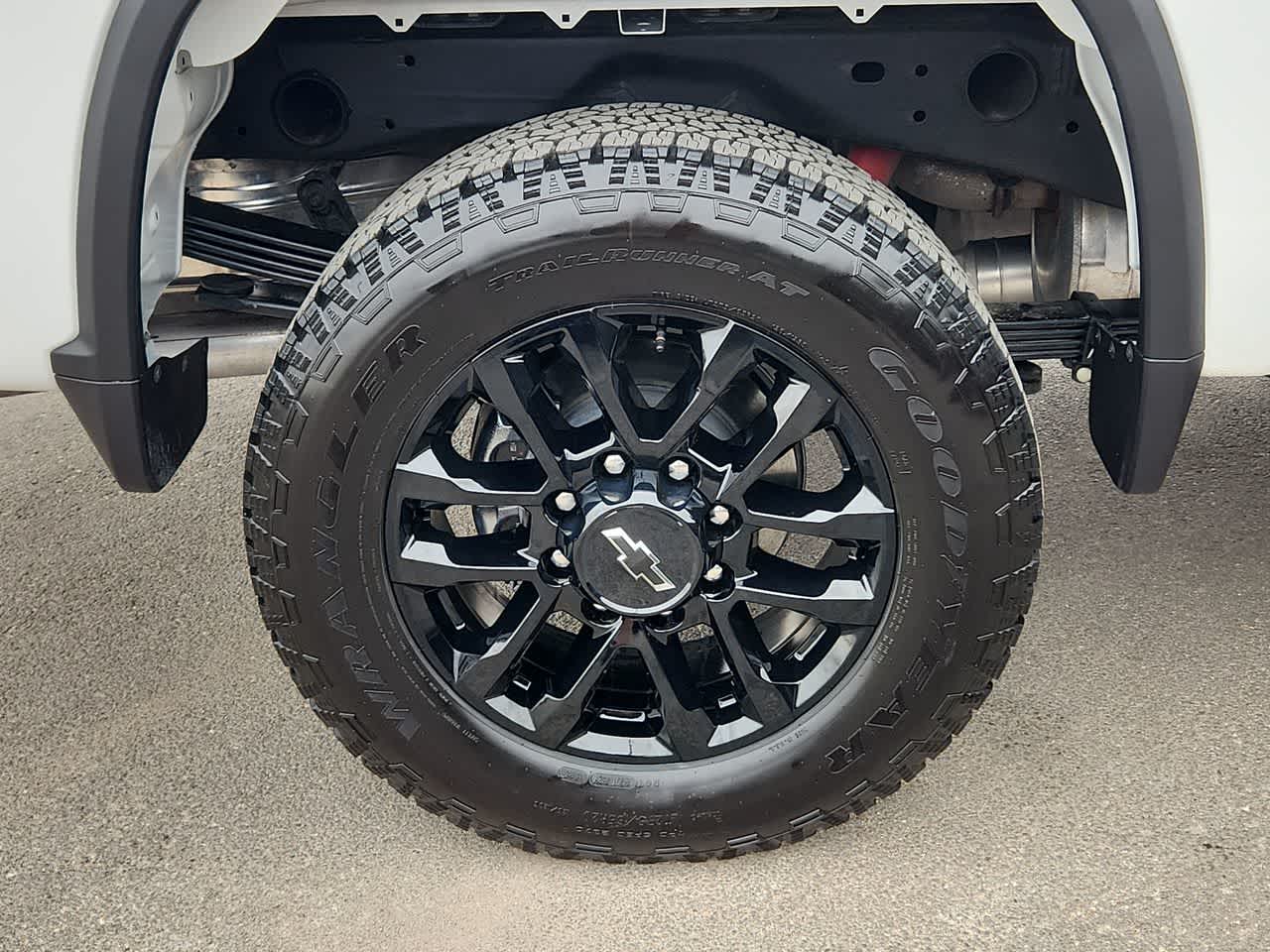 Thumbnail: 2025 Chevrolet Silverado 2500 - 12