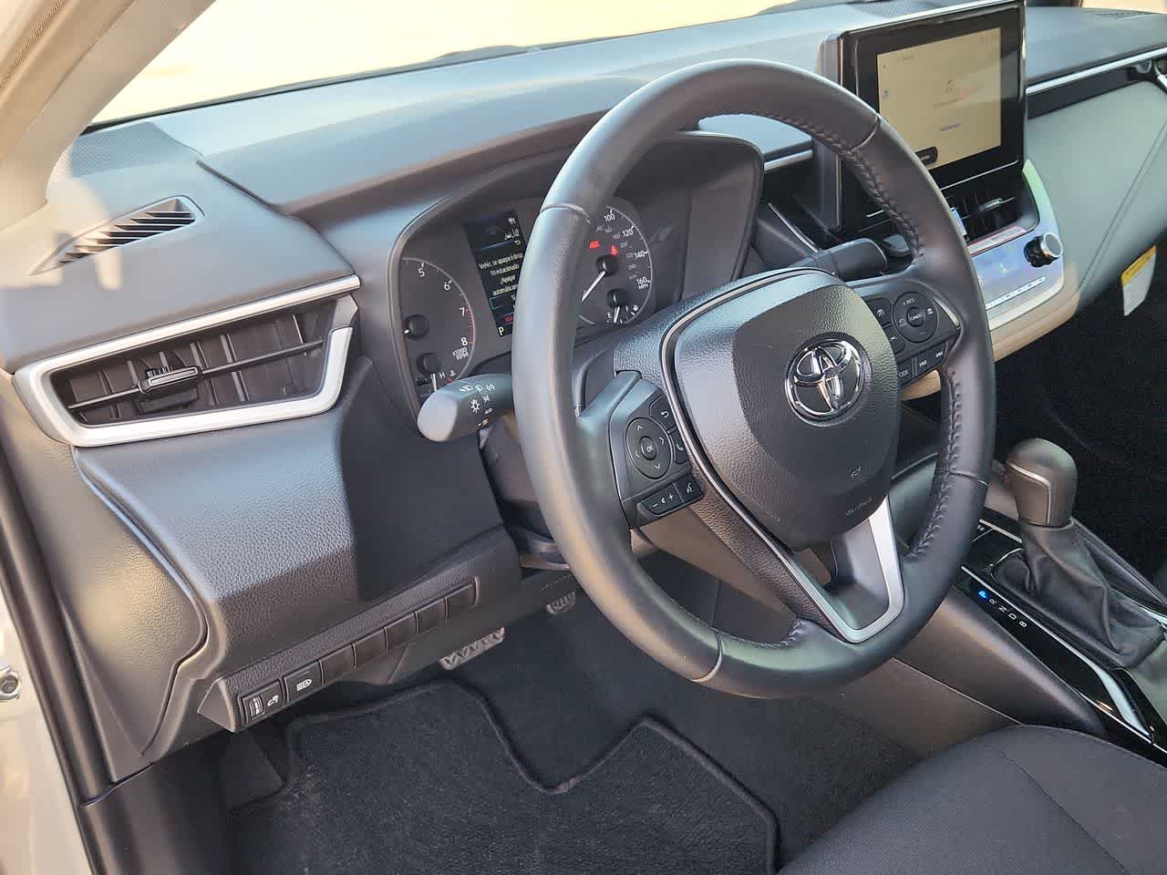 Thumbnail: 2025 Toyota Corolla - 10