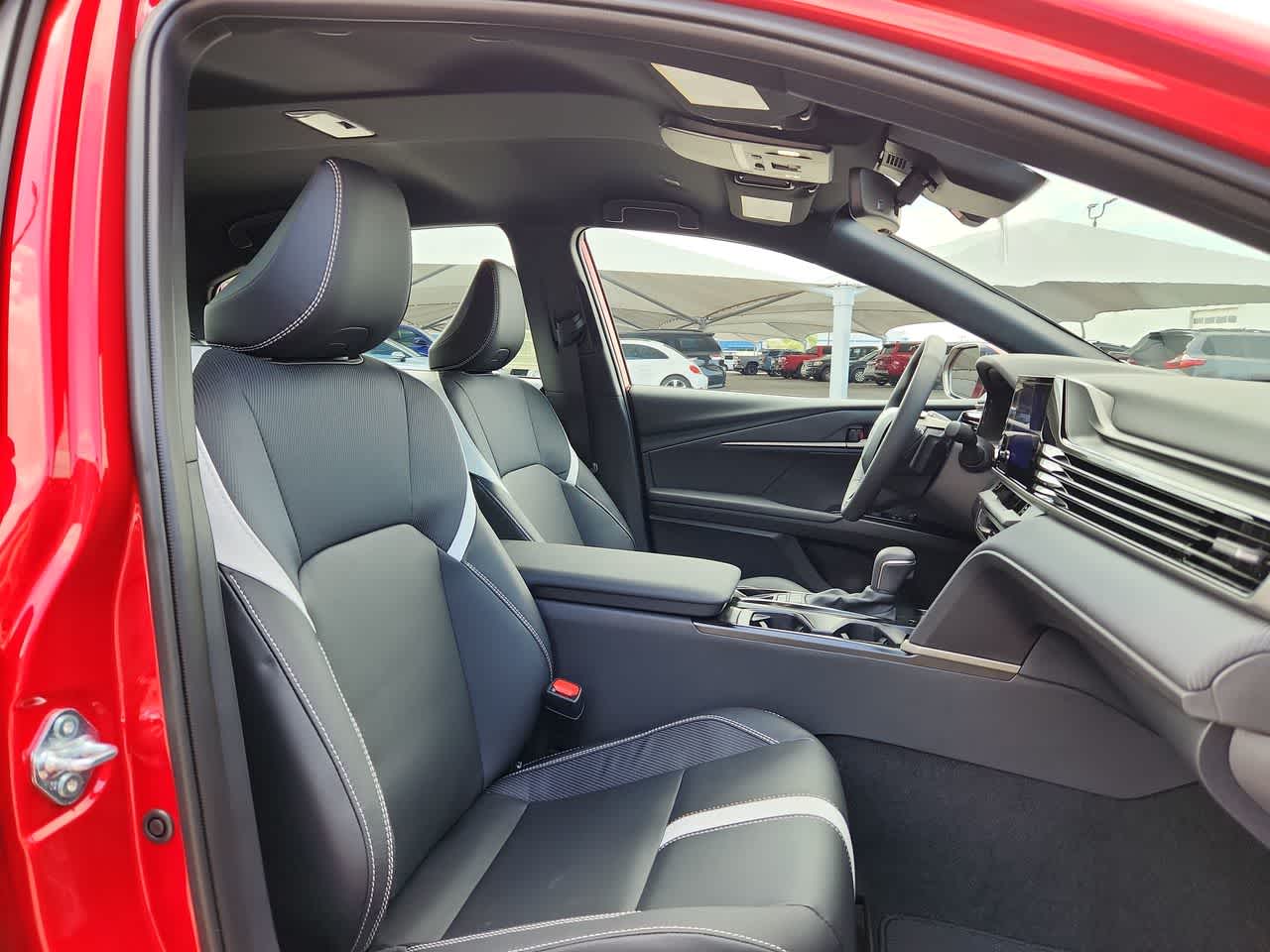 Thumbnail: 2025 Toyota Camry - 17