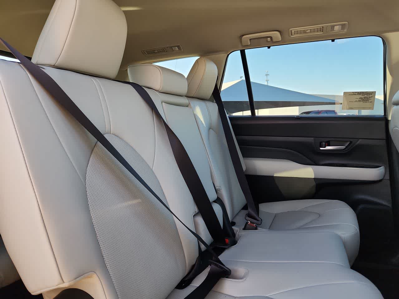 Thumbnail: 2026 Toyota Grand Highlander - 17