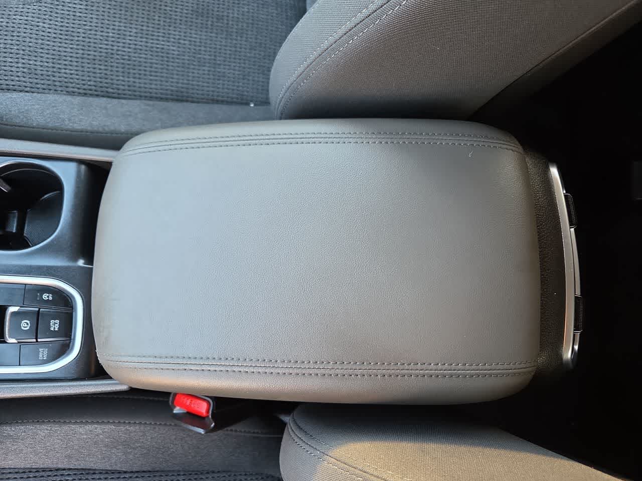 Thumbnail: 2020 Hyundai Santa Fe - 20