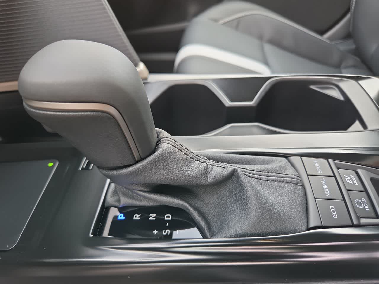 Thumbnail: 2026 Toyota Camry - 21