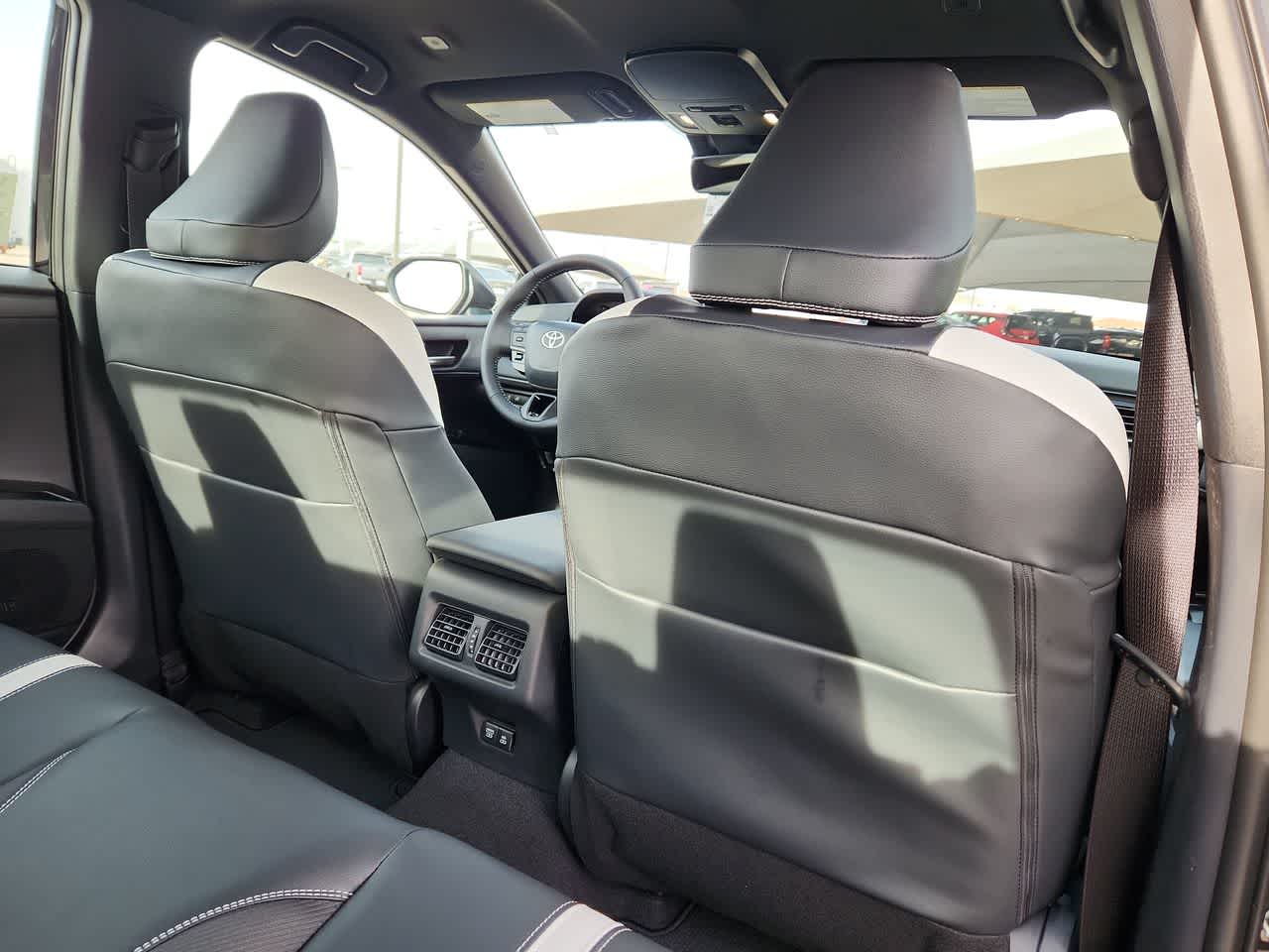 Thumbnail: 2026 Toyota Camry - 15