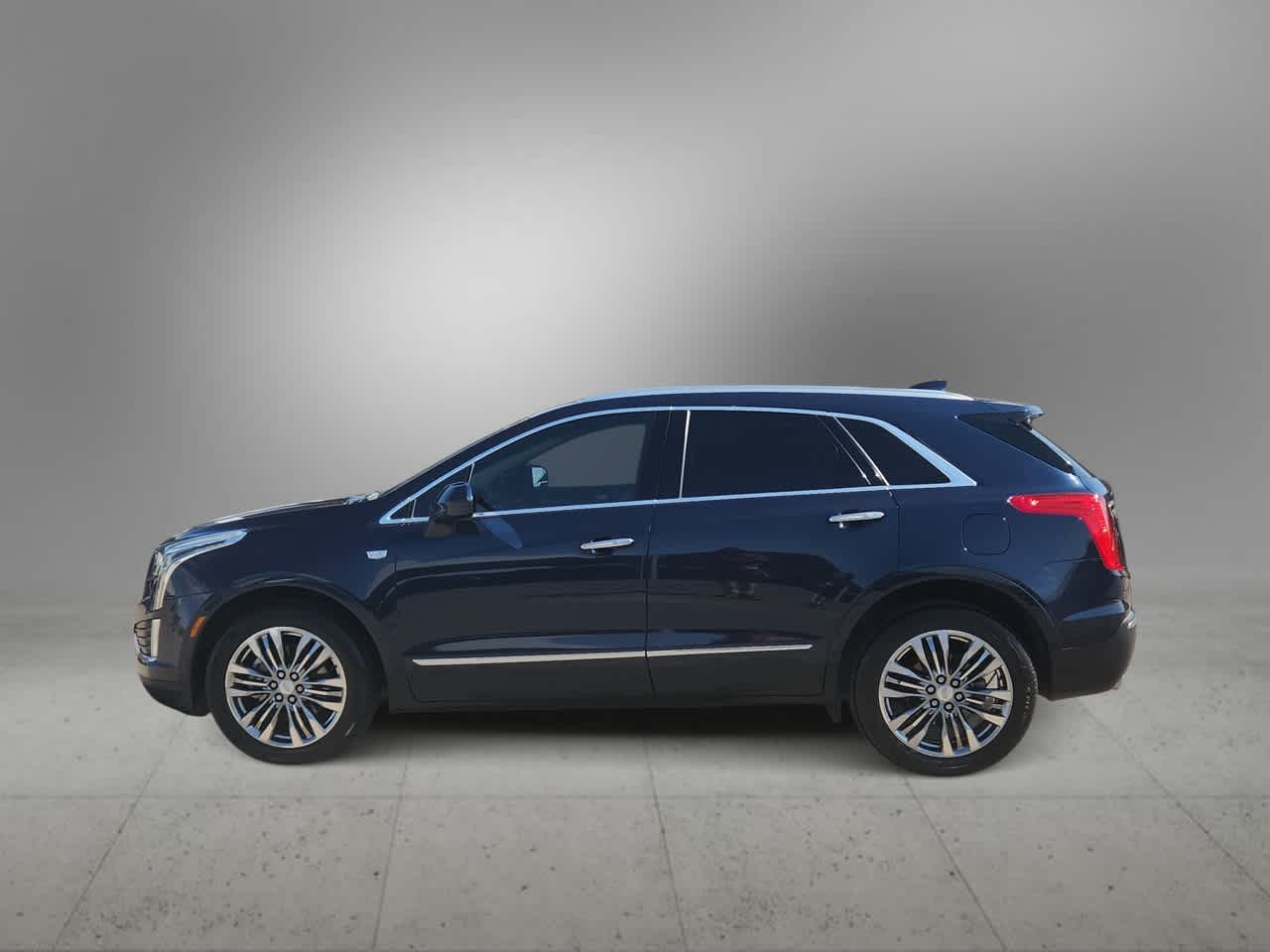 Thumbnail: 2017 Cadillac XT5 - 5