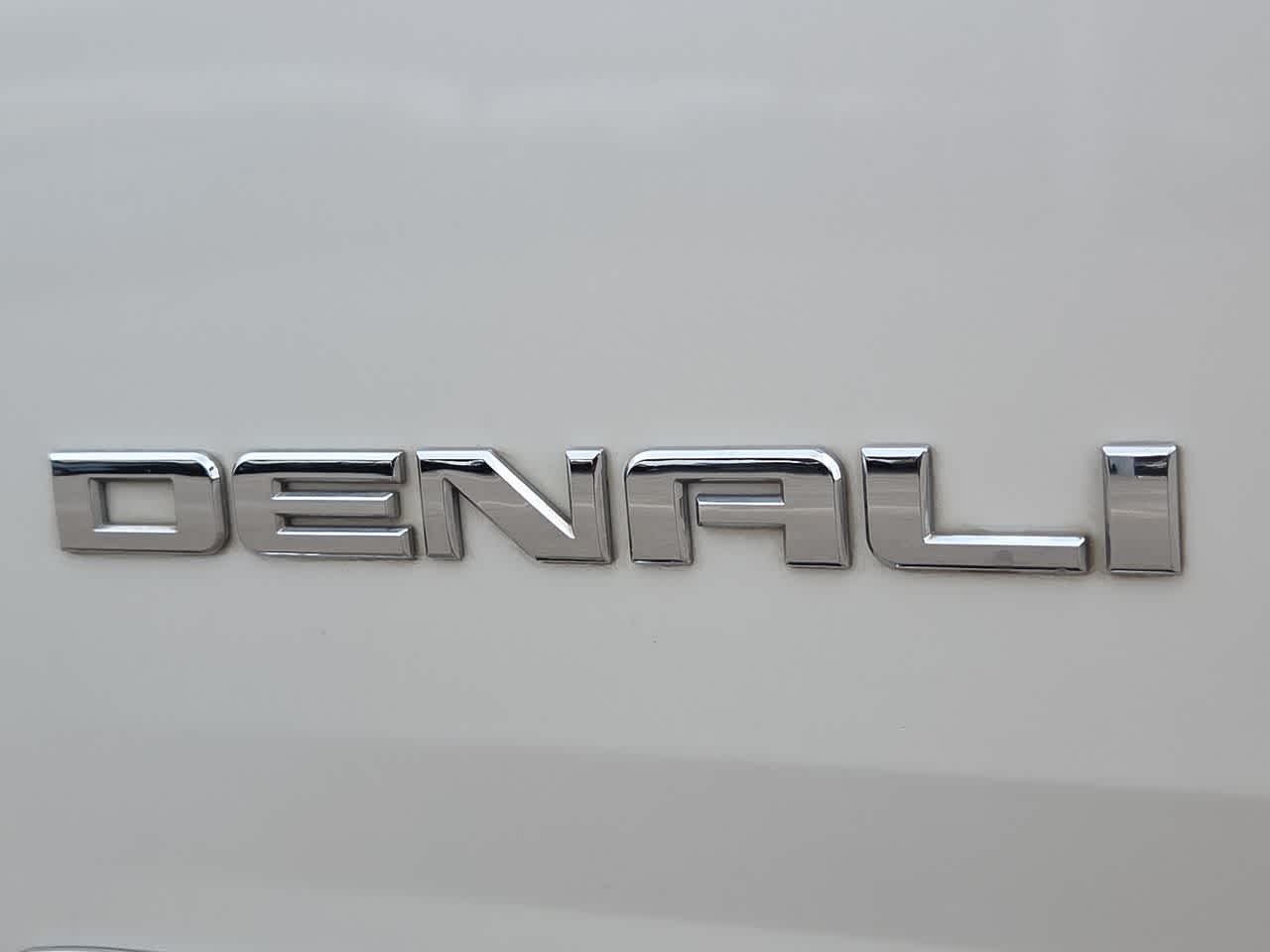 Thumbnail: 2020 GMC Yukon - 11