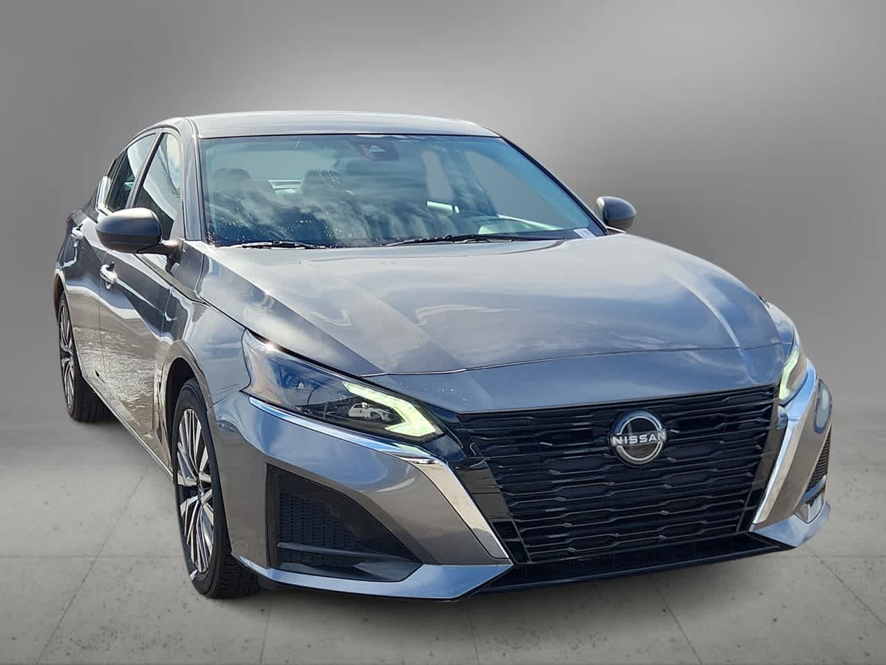 Thumbnail: 2024 Nissan Altima - 3