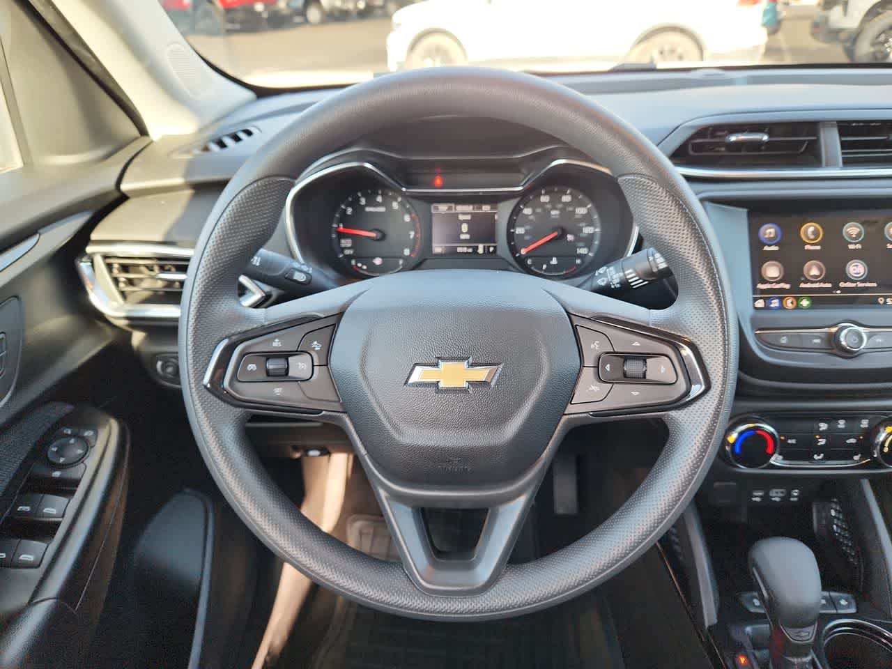 Thumbnail: 2023 Chevrolet TrailBlazer - 19