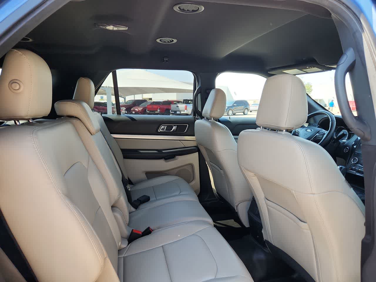Thumbnail: 2019 Ford Explorer - 17