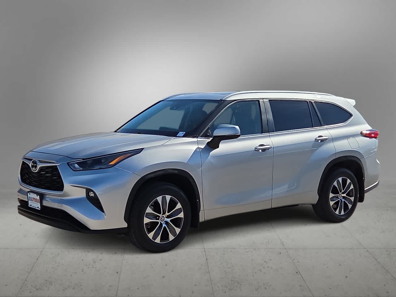 Thumbnail: 2023 Toyota Highlander - 1