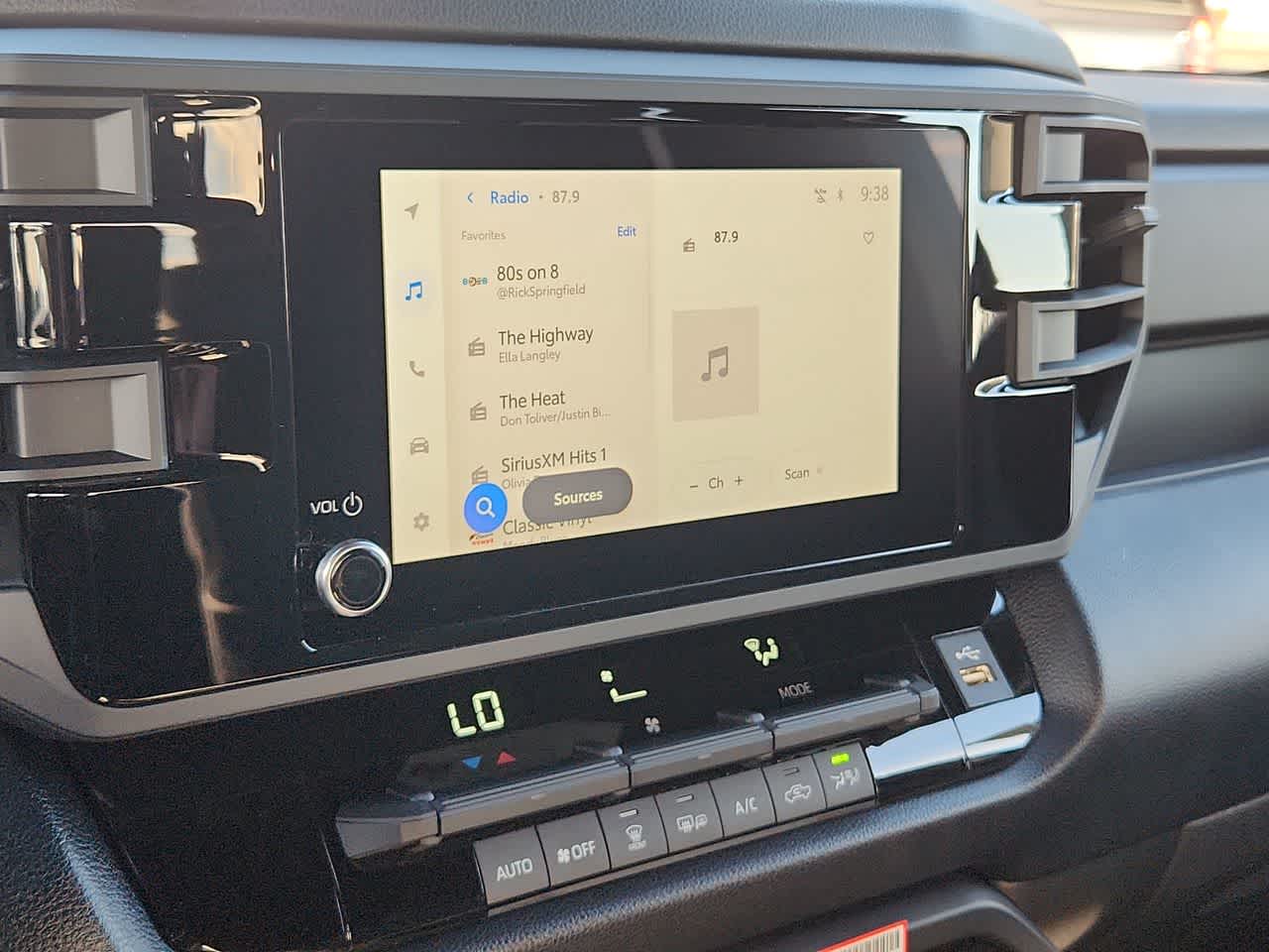 Thumbnail: 2026 Toyota Tundra - 24