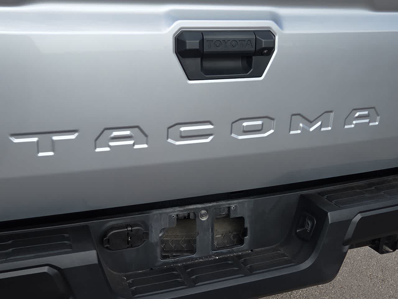 Thumbnail: 2025 Toyota Tacoma - 11