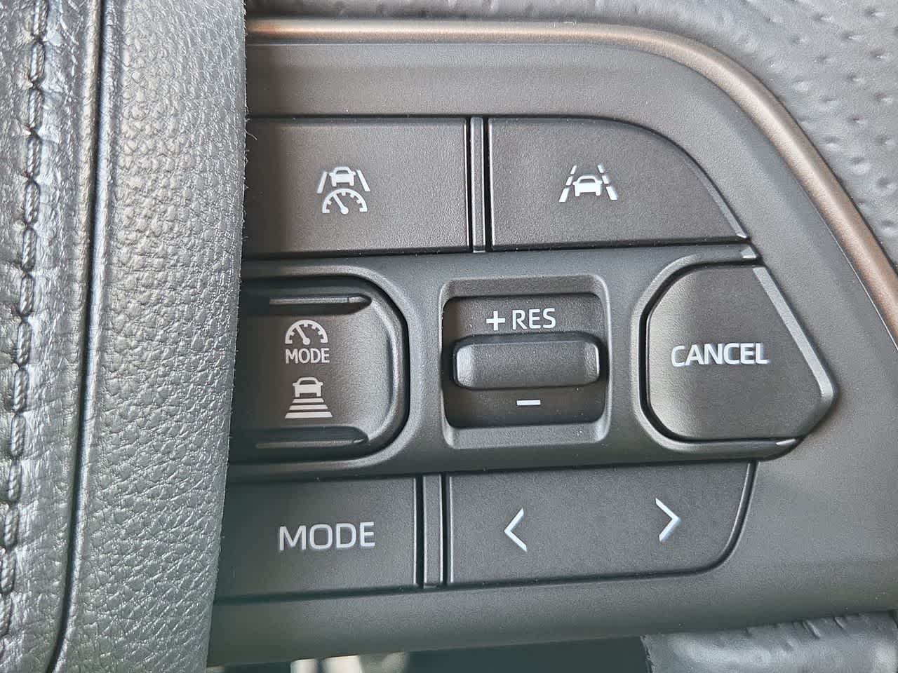 Thumbnail: 2026 Toyota 4Runner - 23