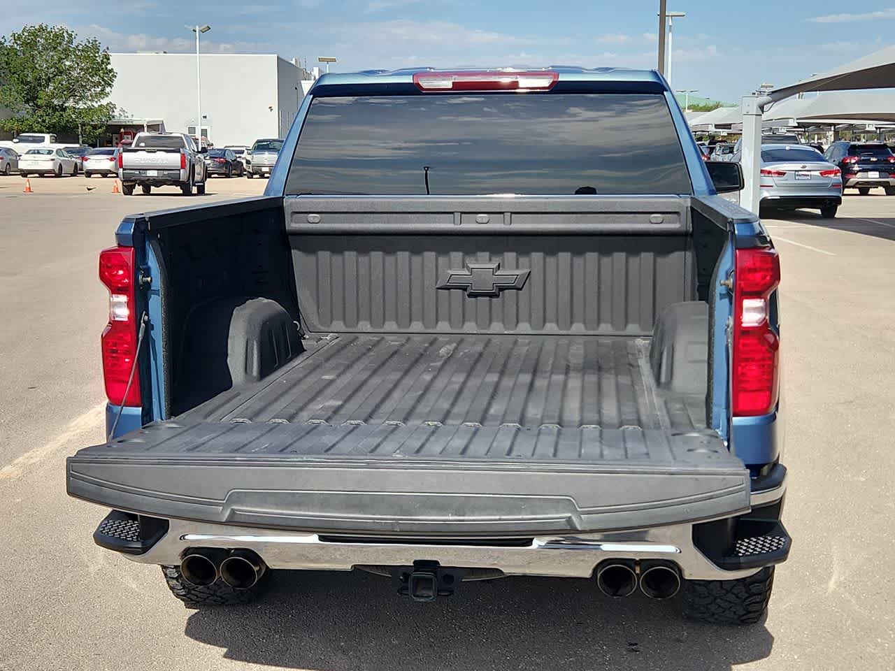 Thumbnail: 2024 Chevrolet Silverado 1500 - 23